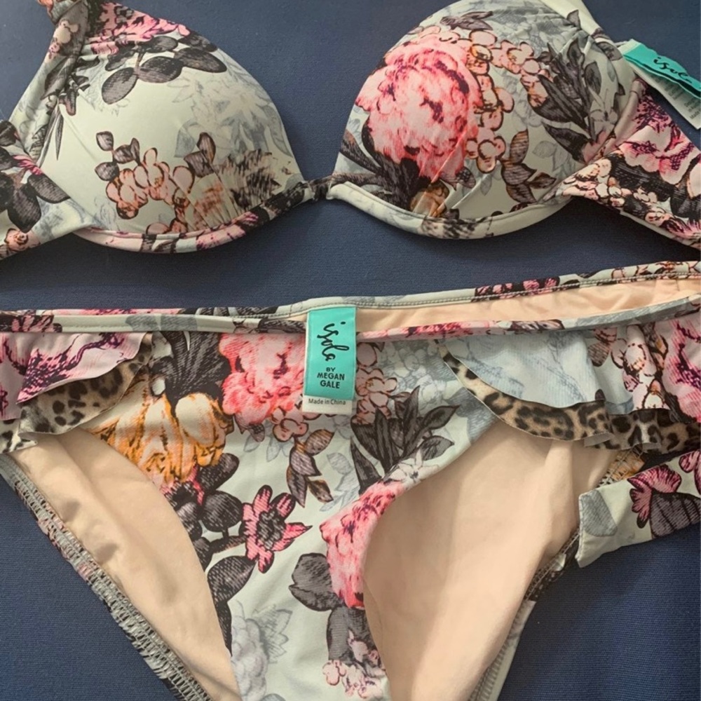 Isola by Megan Gale bikini set